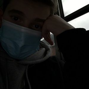 Meet your Posher, Louis-jacob